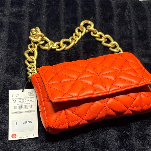 Zara Quilted Orange Chain Shoulder Bag - Picture 6 of 6